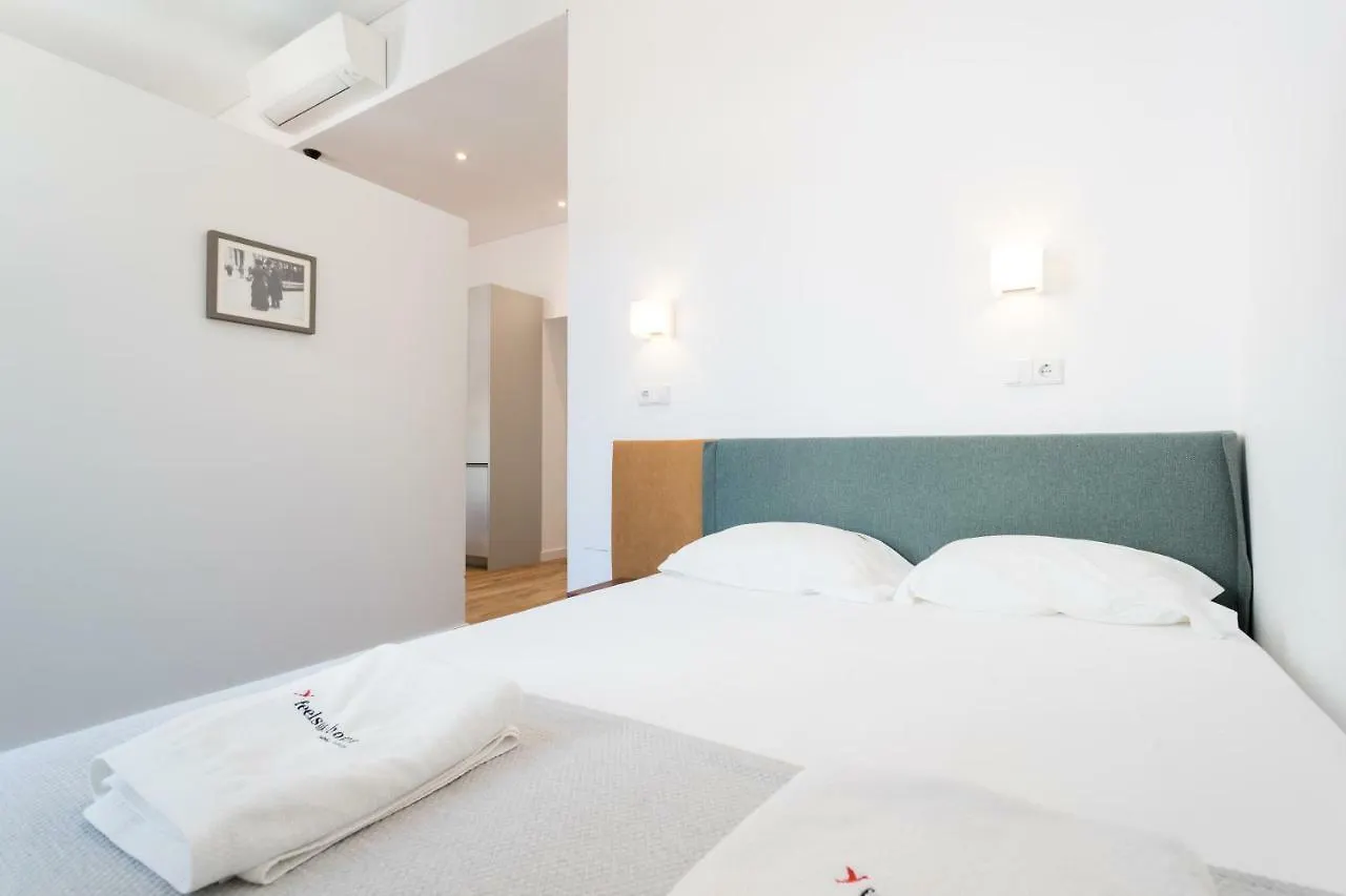 Flh Chiado Charming Studios Lisbon 0*,